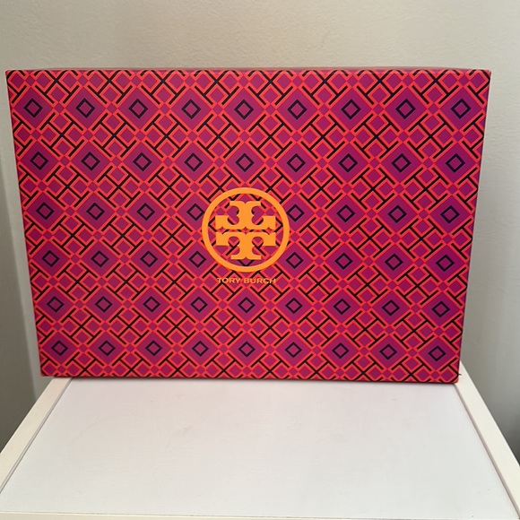 EUC Tory Burch Marguerite Perforated 105mm Slingback Heels - Ivory, Size 10 - Picture 11 of 12